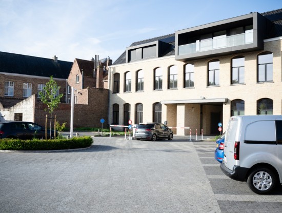 ruime-parking-albion-hotel